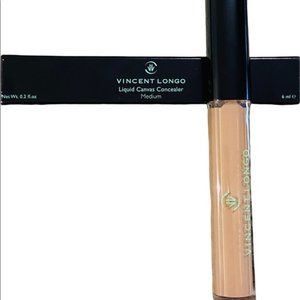 NWT Vincent longo Liquid Canvas Concealer - Medium